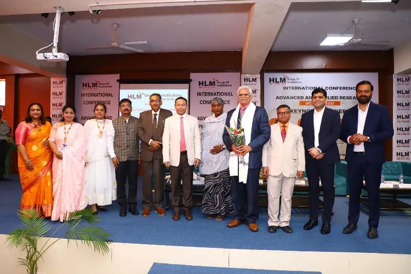 International conference dignitaries at HLM