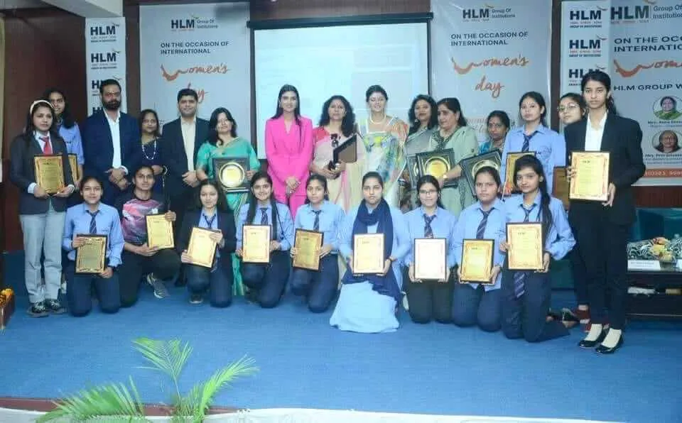 School outreach award ceremony at HLM